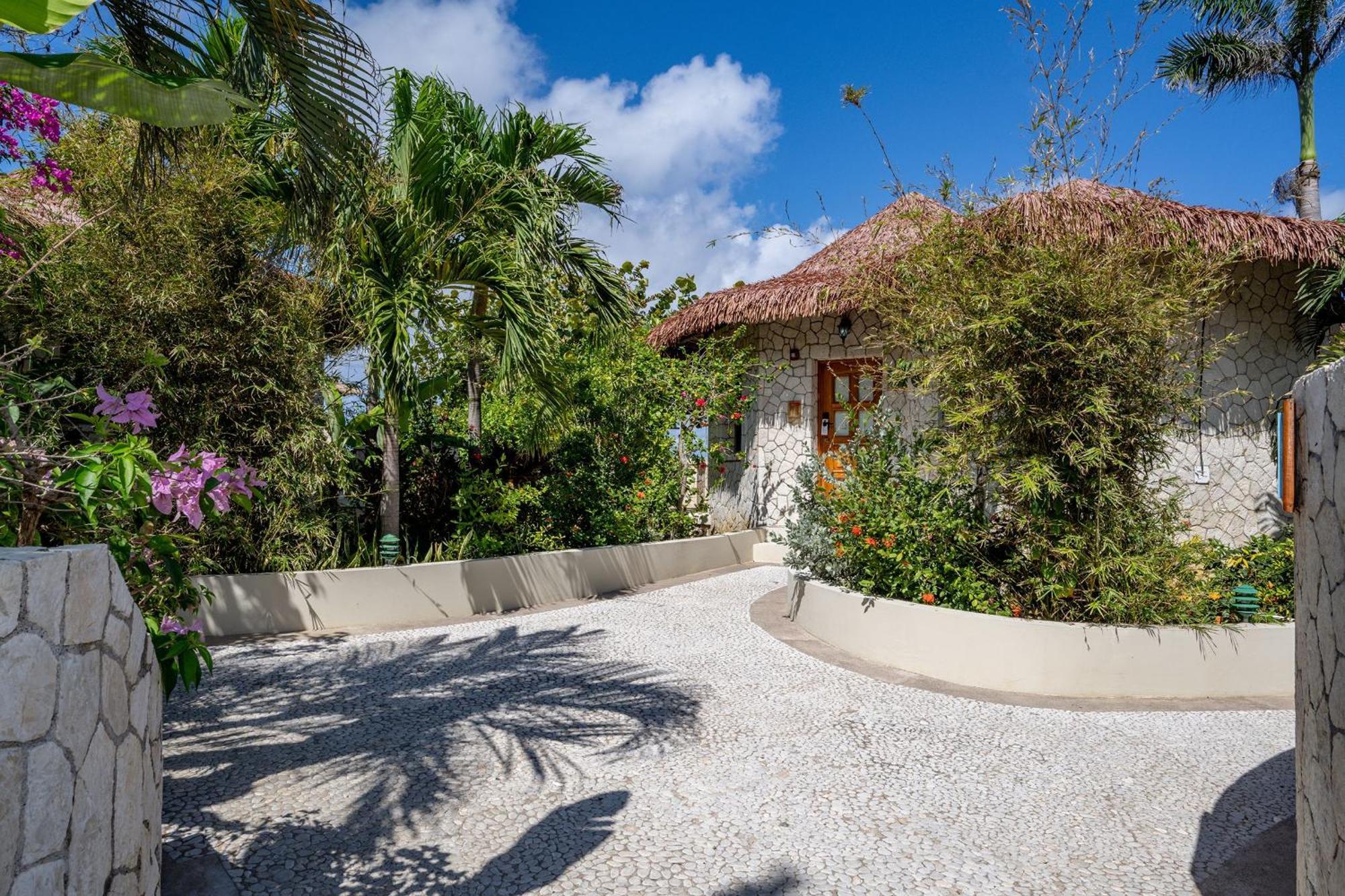 Ocean Cliff Hotel Negril Limited - Adults Only Exterior foto